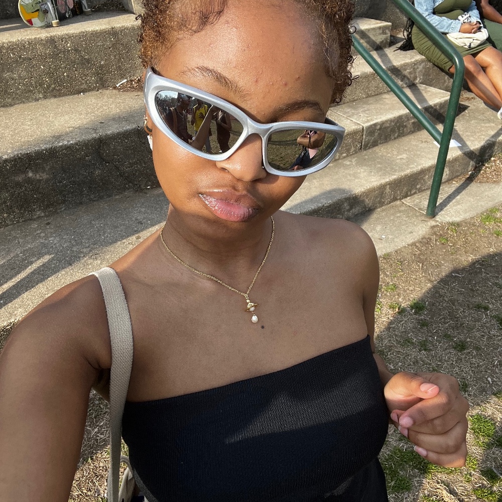 Meet your Posher, Sydney